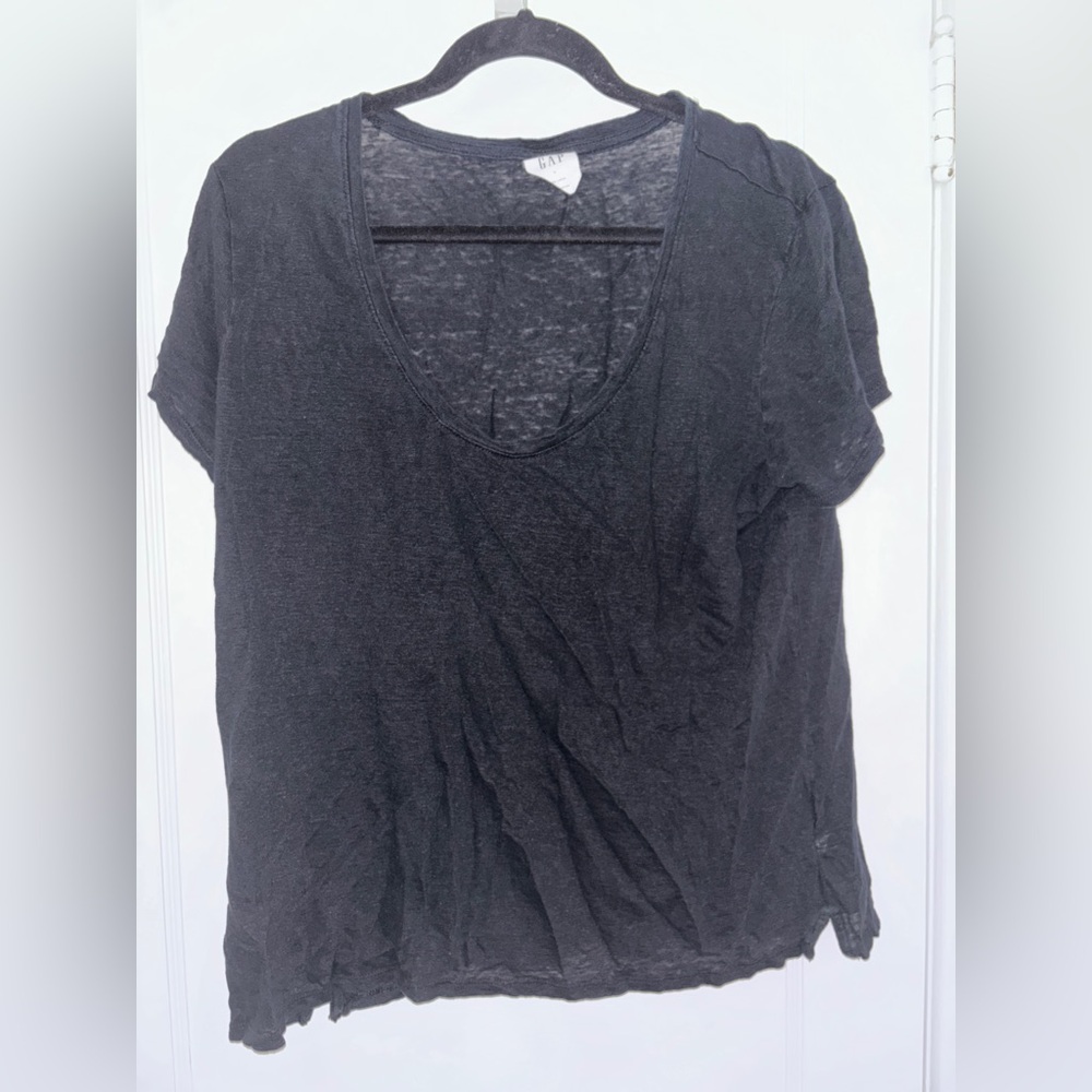 GAP Black Short Sleeve Tee